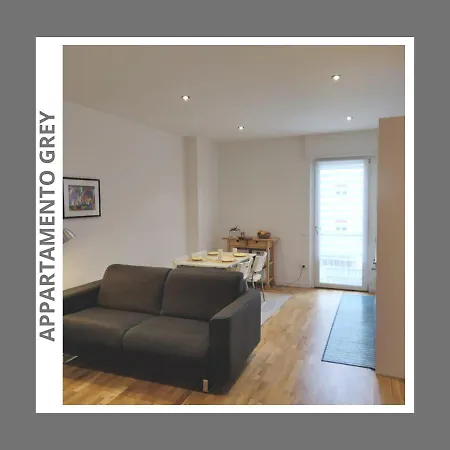 Grey Il Nuovo Bicamere Con Terrazza E Parcheggio Apartament